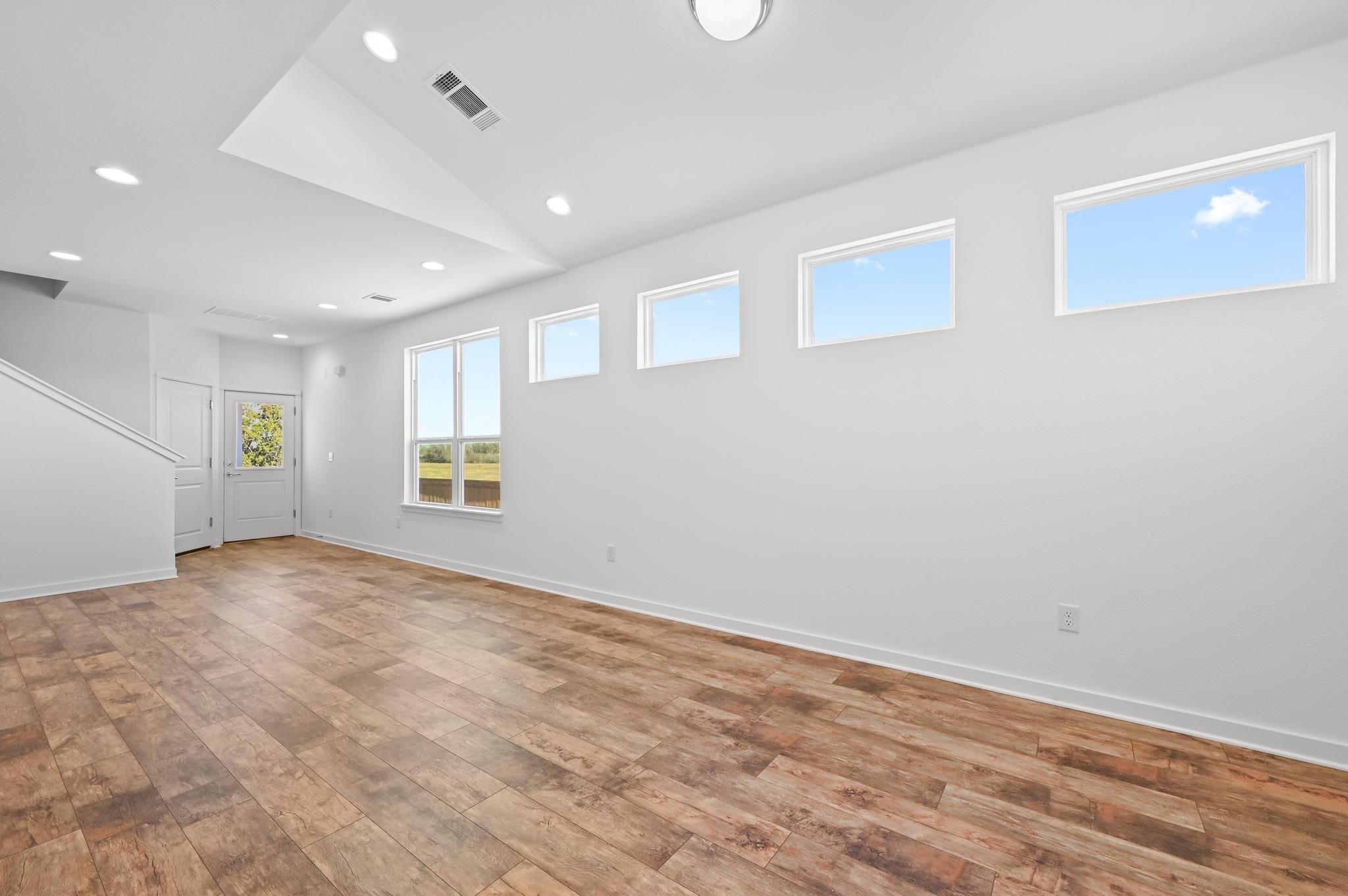 513 A Burlington DR — photo 5