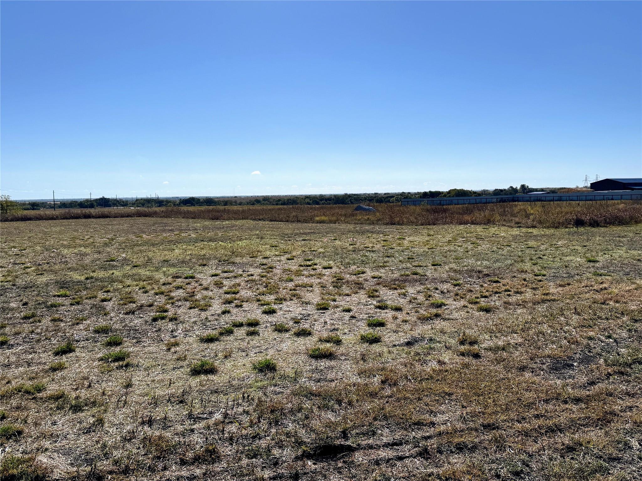 4005 Fm 2268 — photo 5