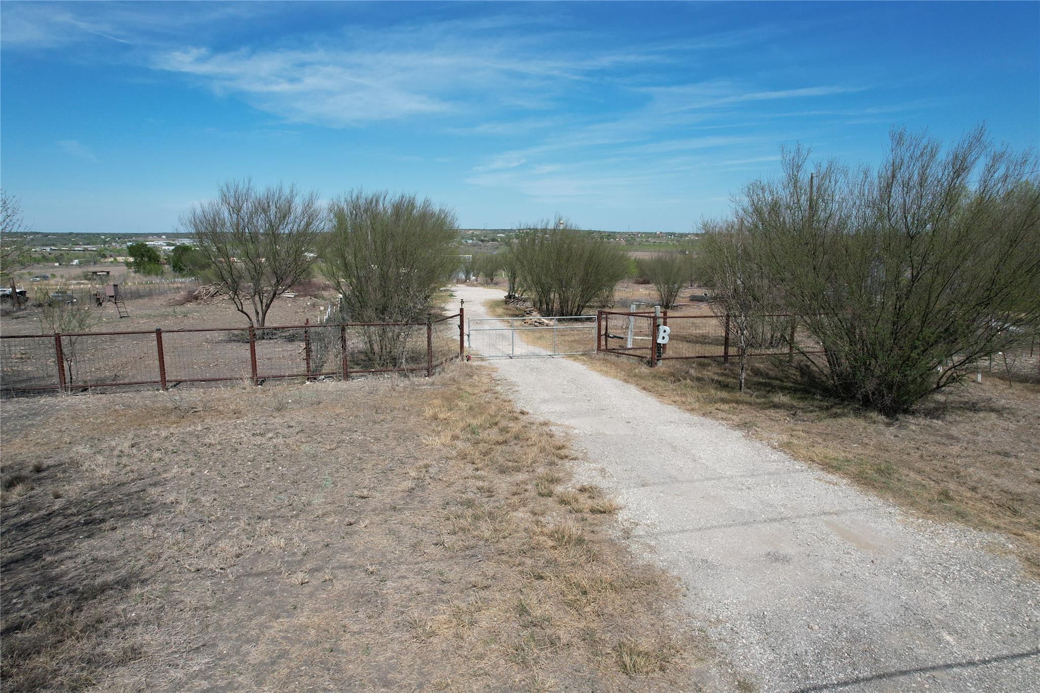 1205 Graef RD #B — photo 5