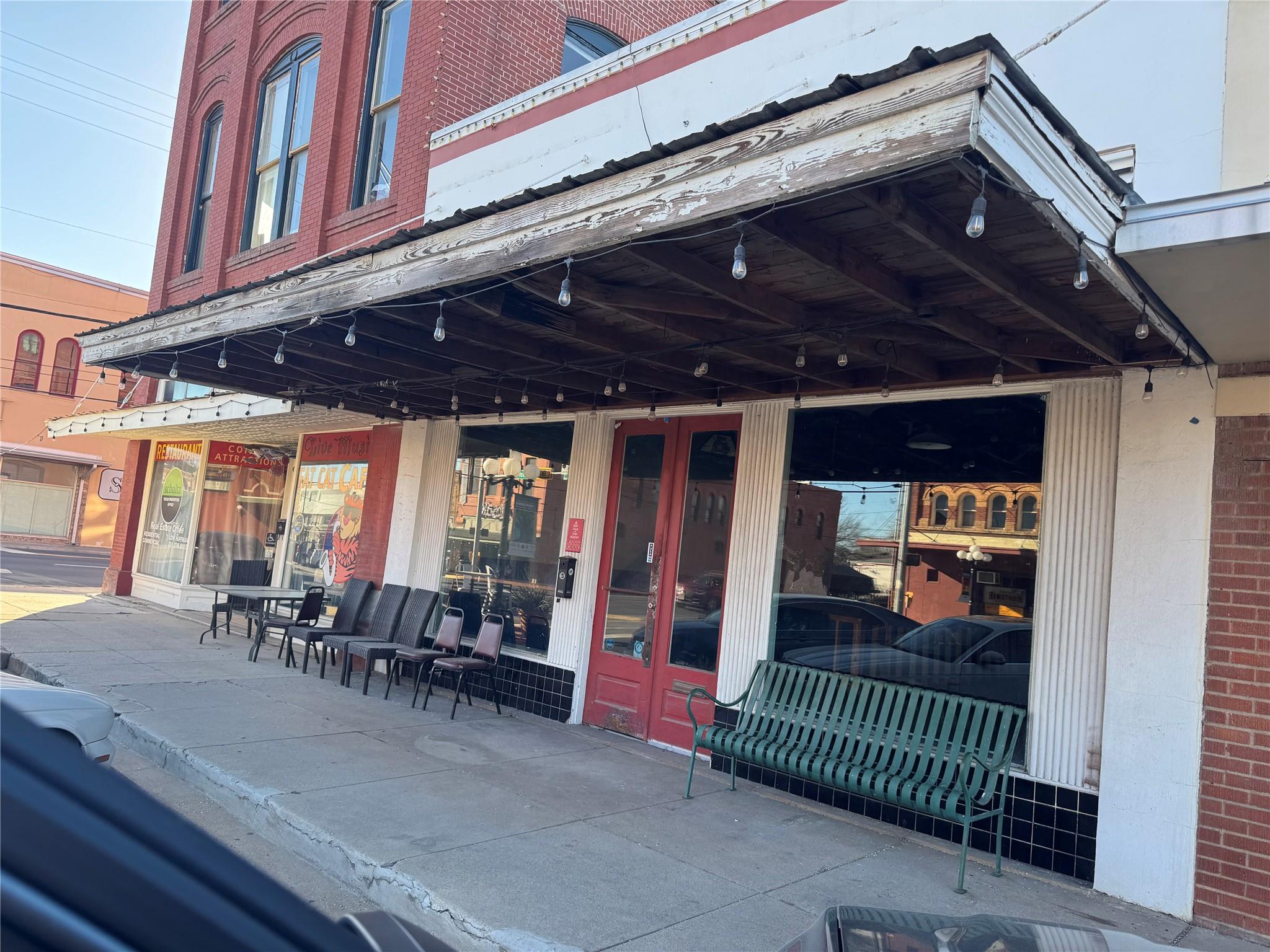 303 Main ST — photo 3