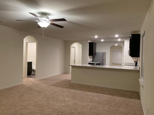 140 Allington CIR — photo 3