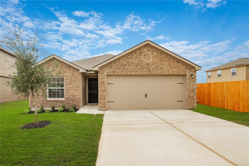 140 Allington CIR — photo 4