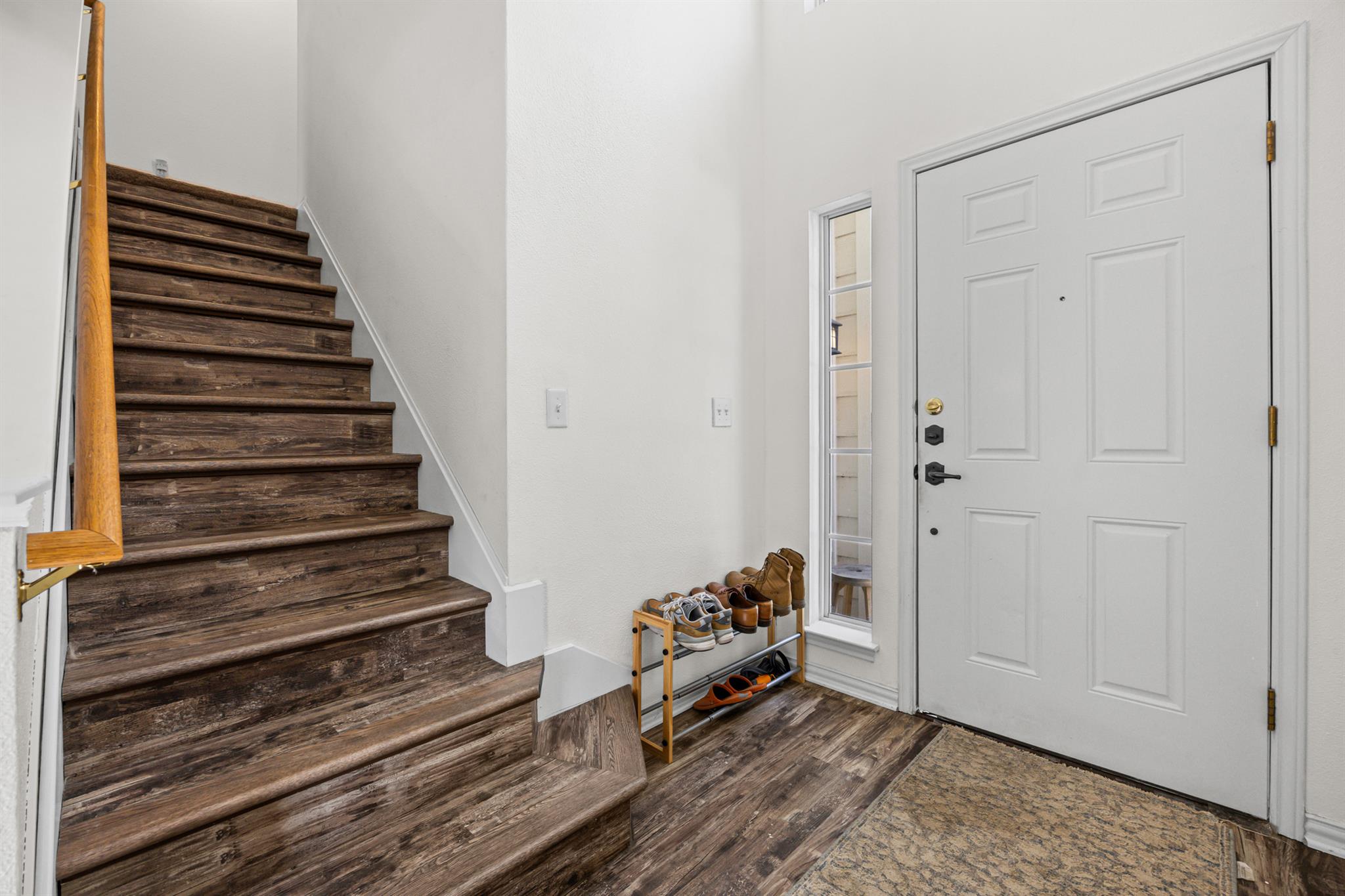 1602 Westwood LN — photo 4