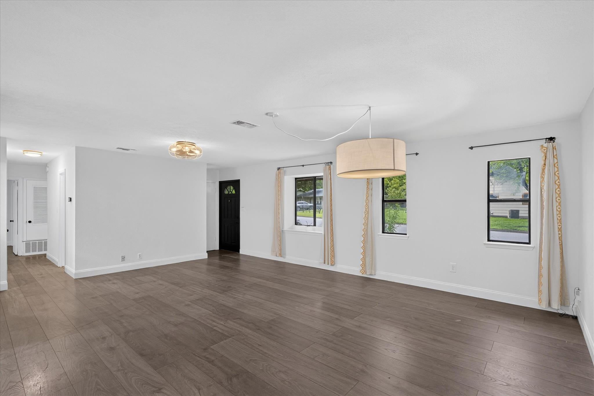 6001 Leisure Run RD — photo 5