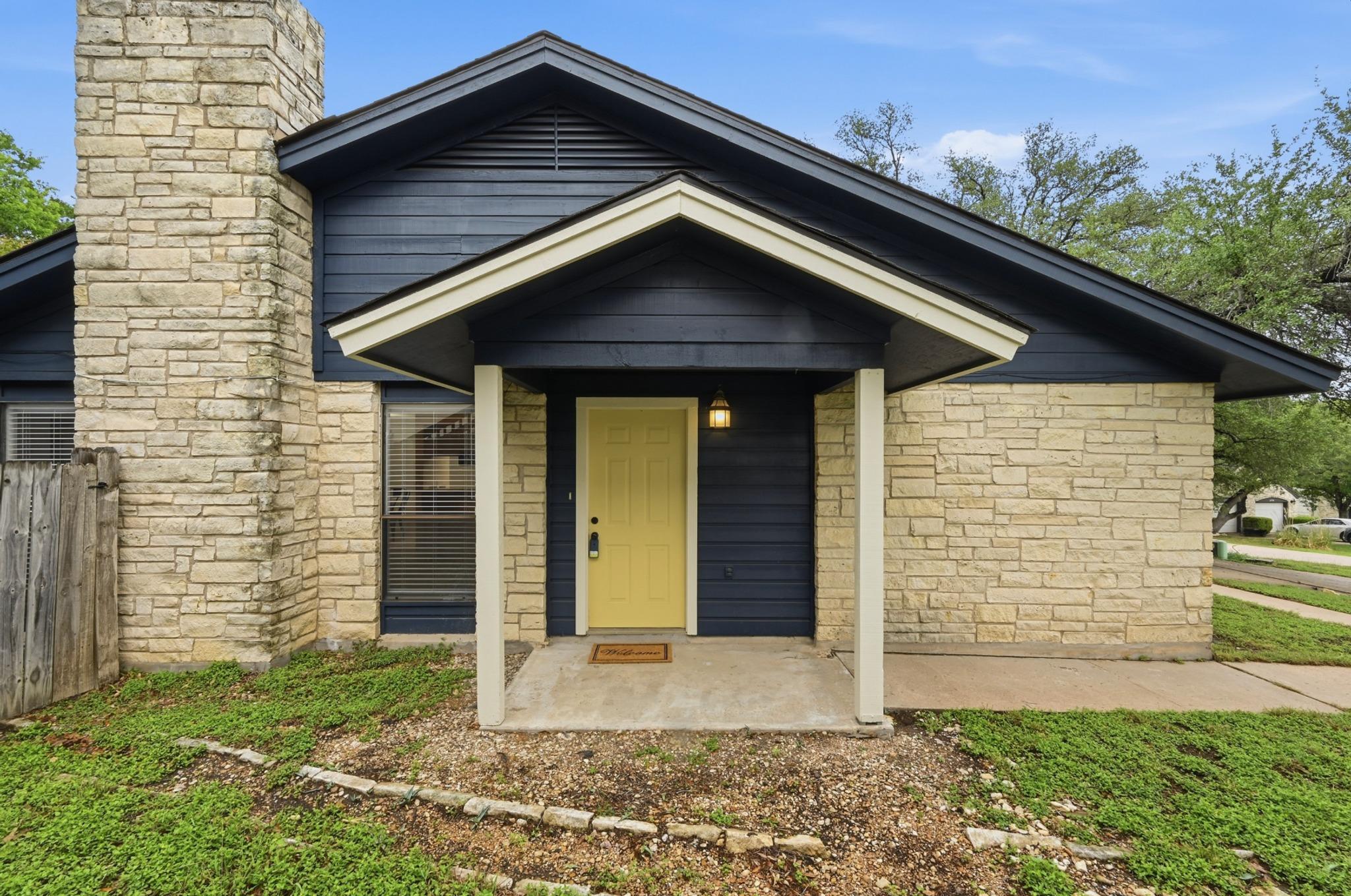 275 Mooring CIR #A — photo 3