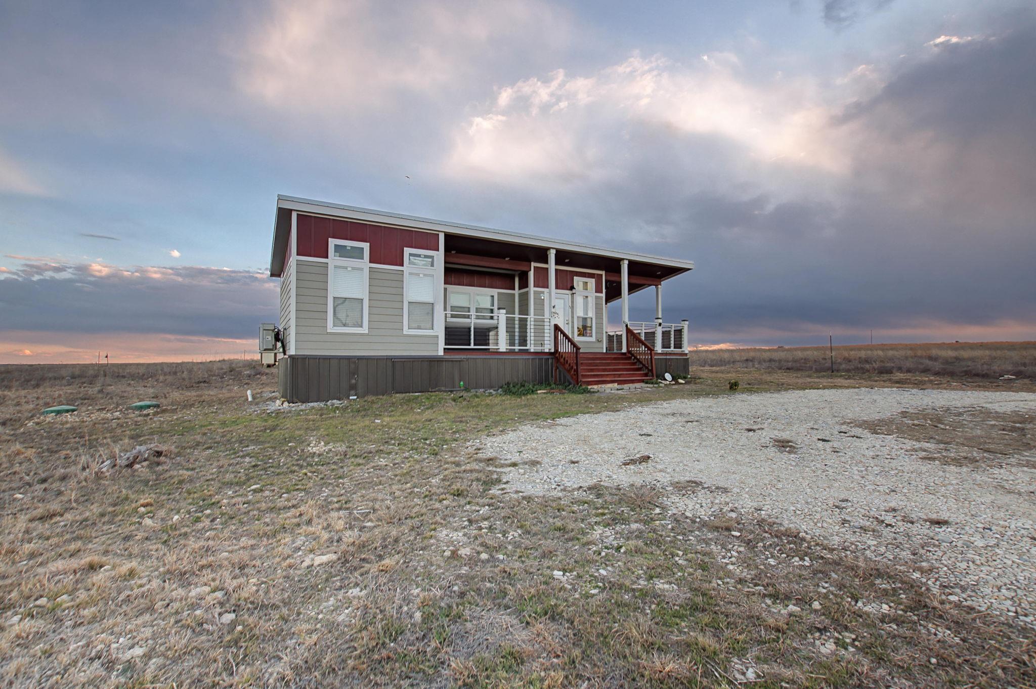 2826 County Road 2800 — photo 3