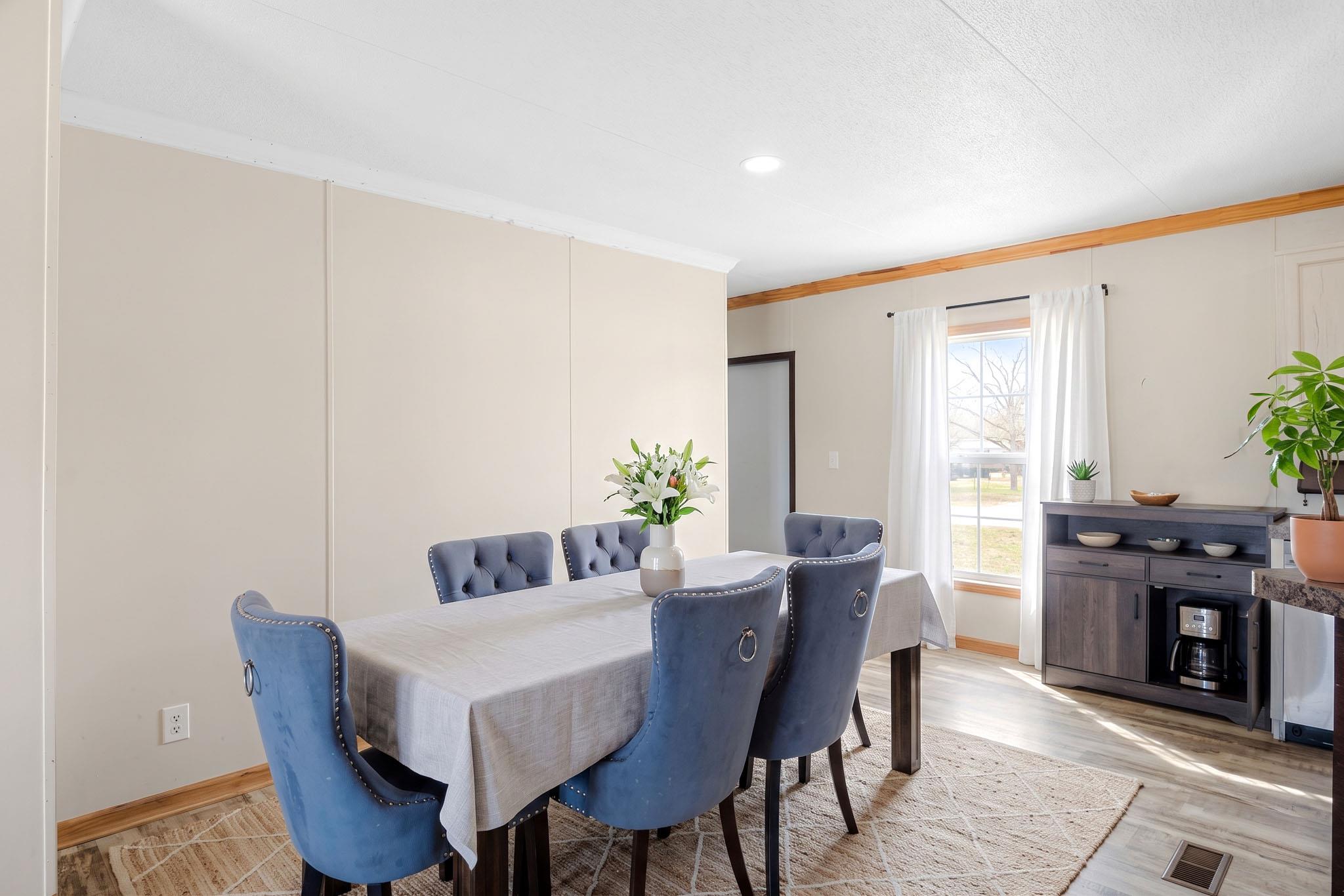 513 Duchess PASS — photo 5