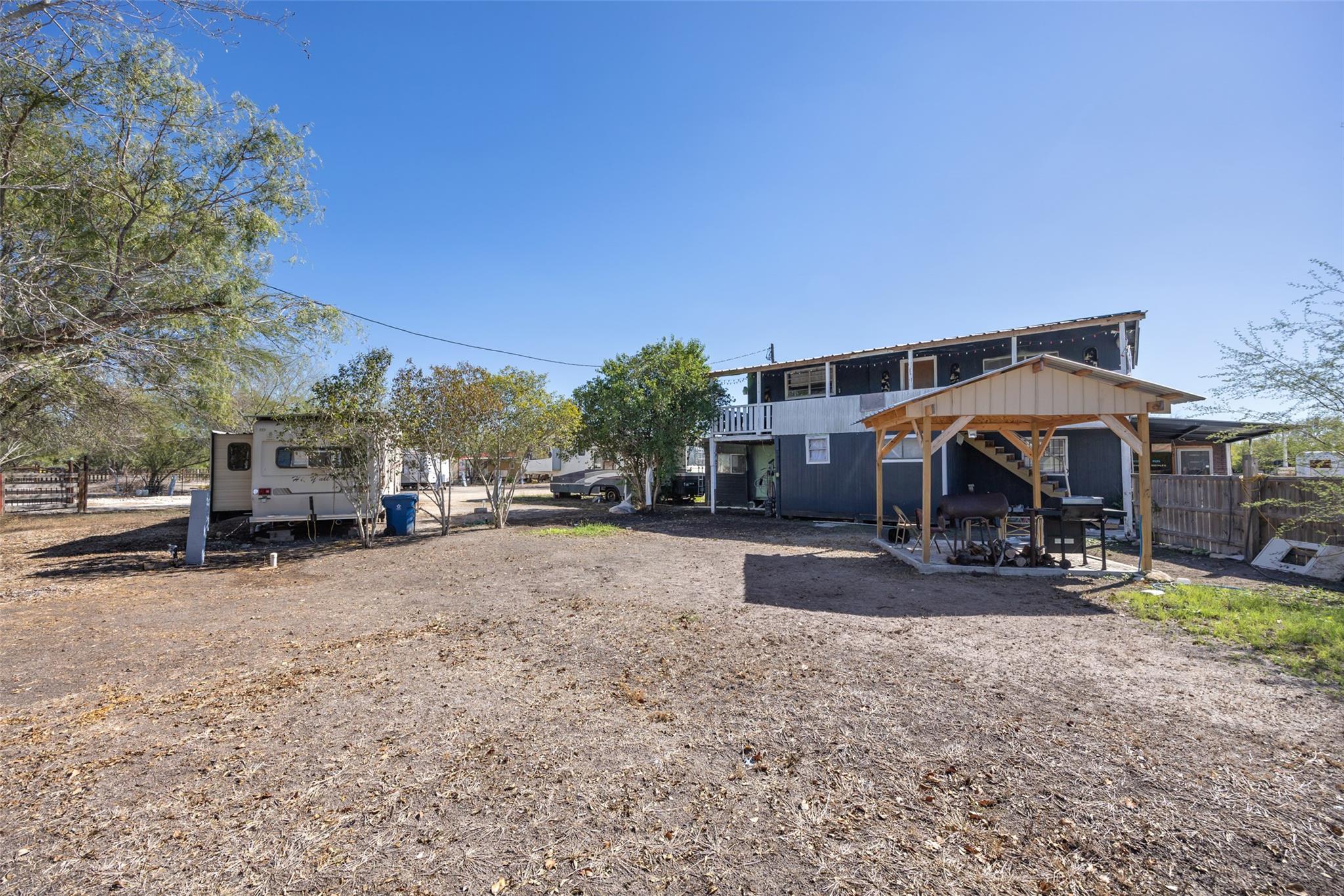 176 Co Rd 304 — photo 4