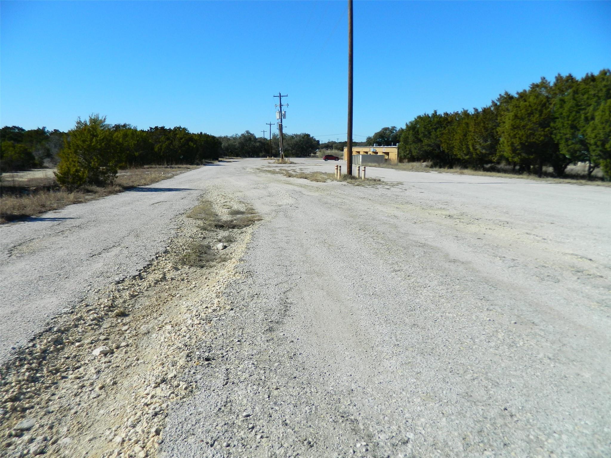 0 Dawn DR — photo 4