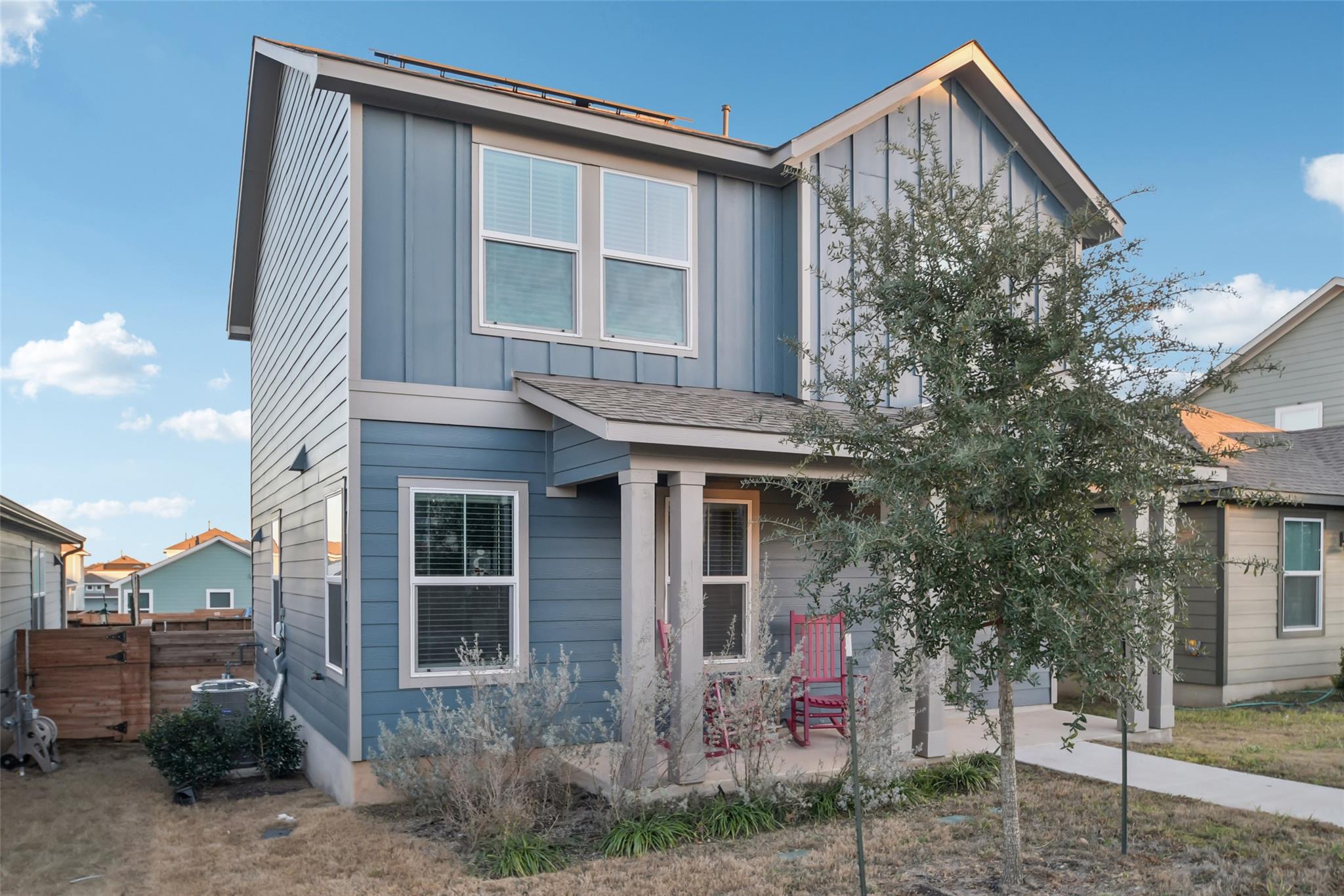 857 Powell ST — photo 3