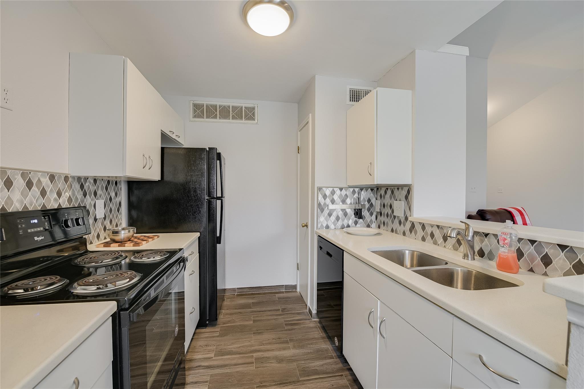 1601 Faro DR #2403 — photo 5
