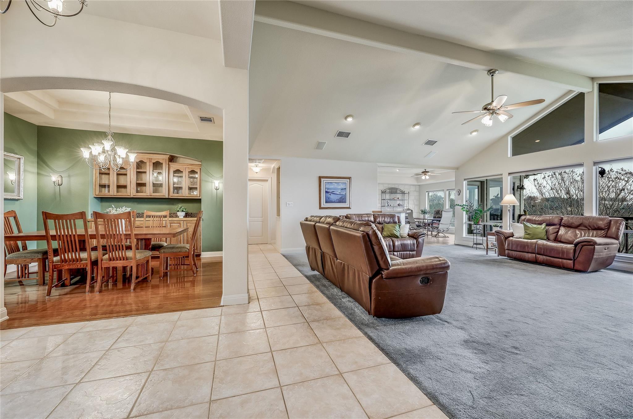 20711 Henry Ave — photo 4