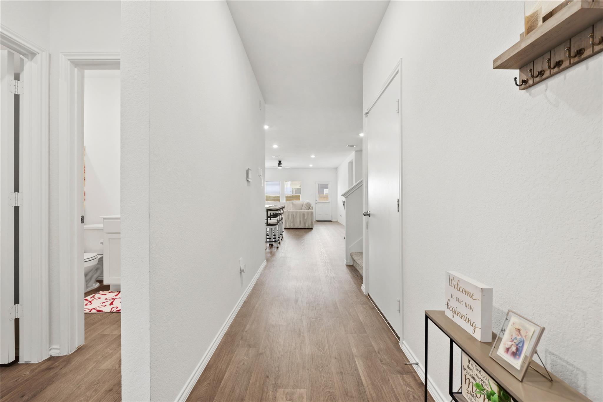 790 Arnold LOOP — photo 4