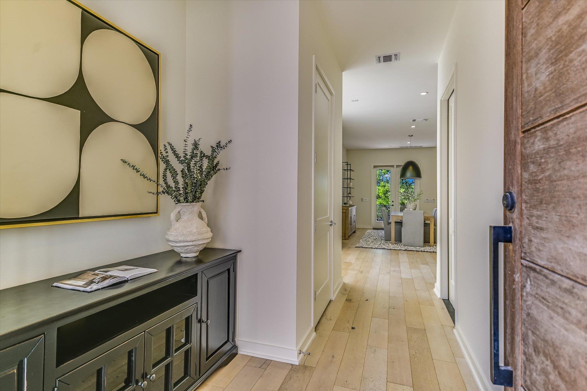 2610 Watkins WAY — photo 5