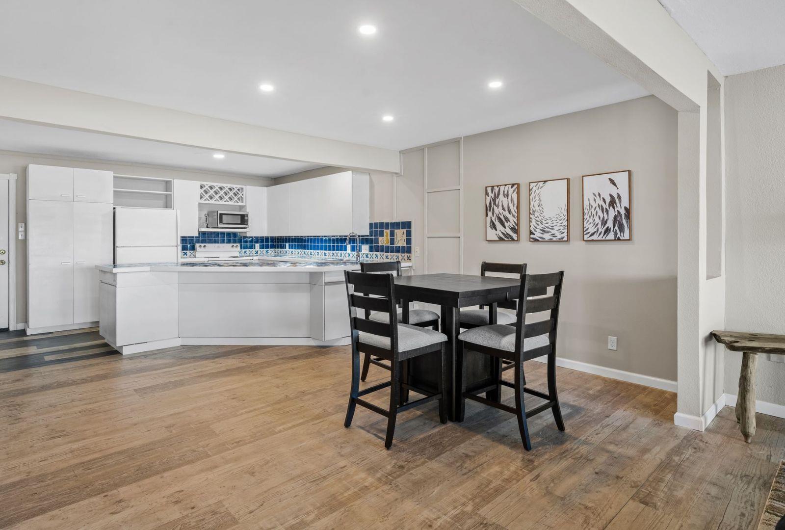 8124 Joy RD — photo 3