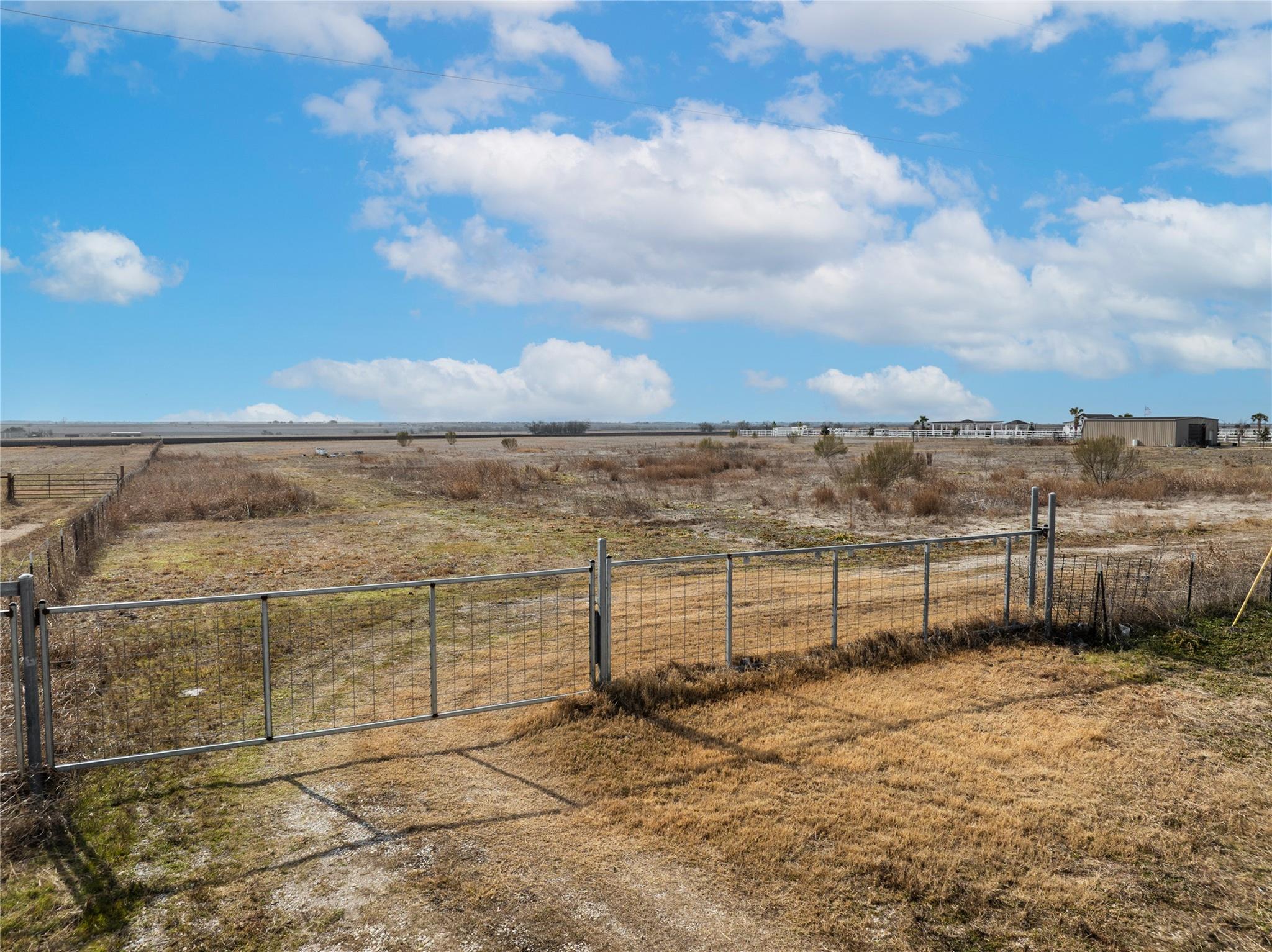 824 County Road 451 — photo 4
