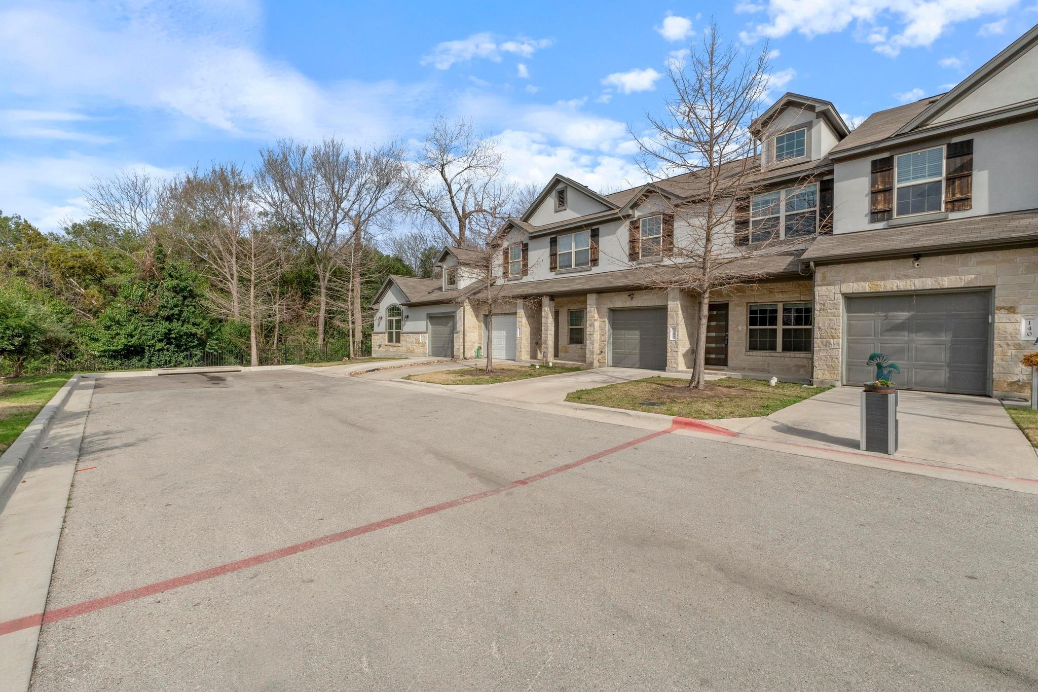 142 Thelonious DR — photo 3