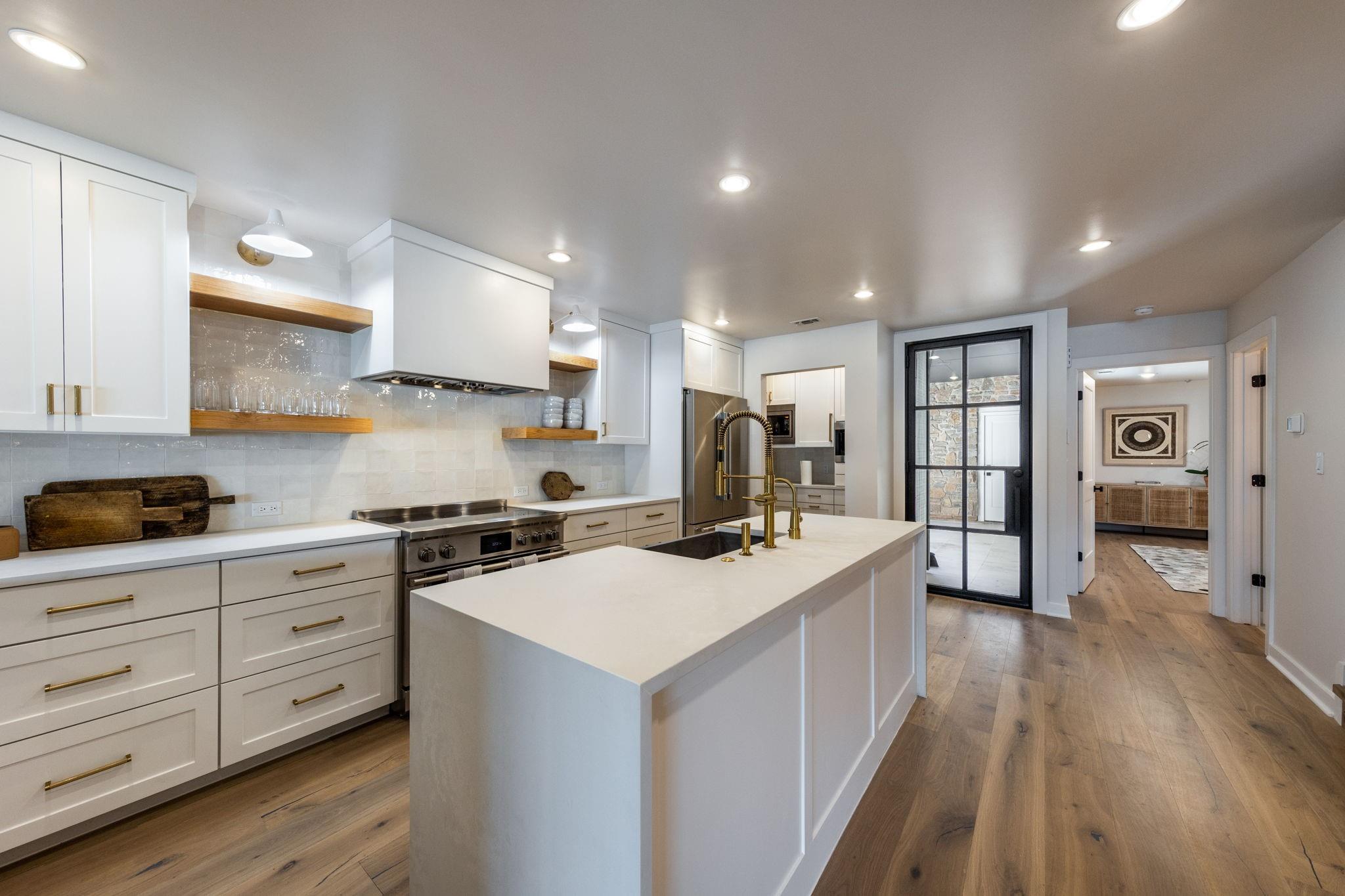 402 Island DR #B — photo 5