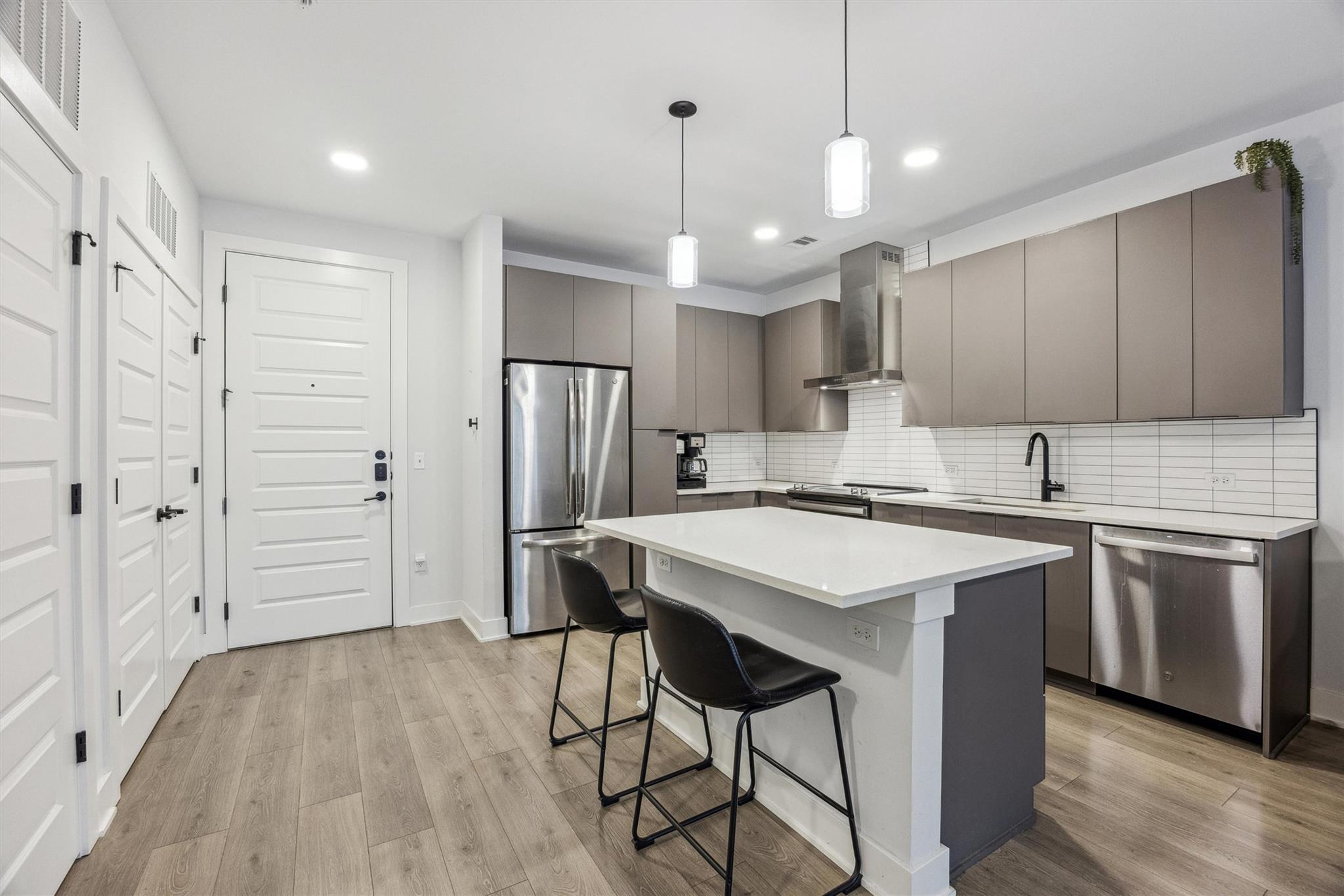 2220 Webberville RD #211 — photo 5