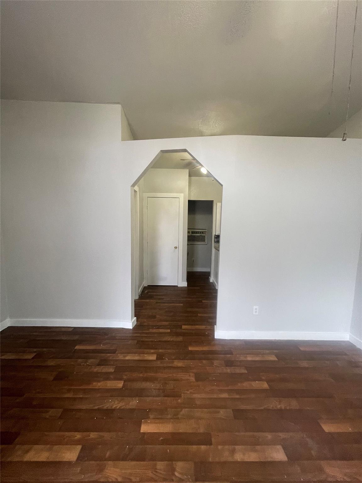 1108 McCarty LN #A — photo 5