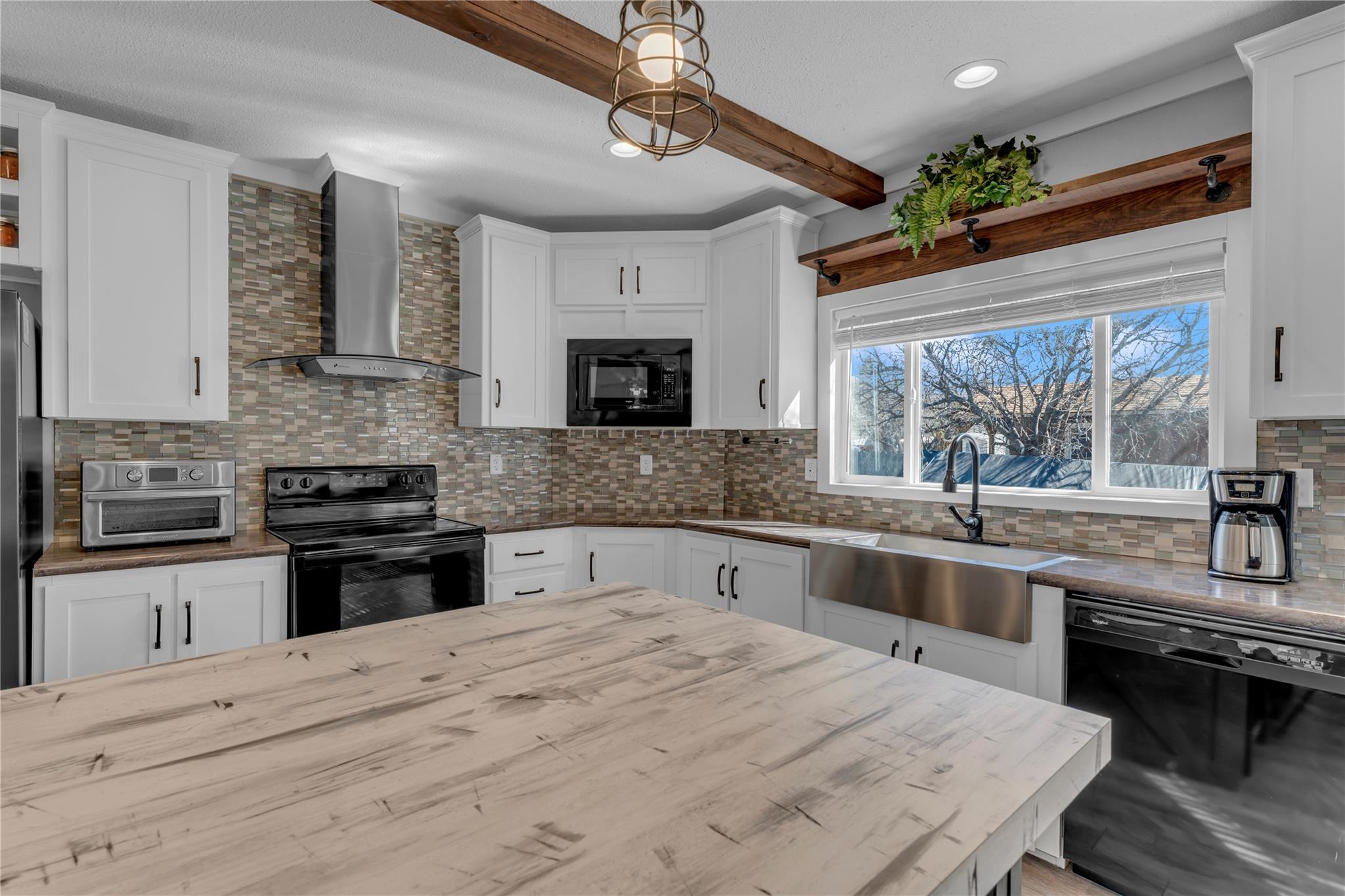 1107 Seneca DR — photo 5