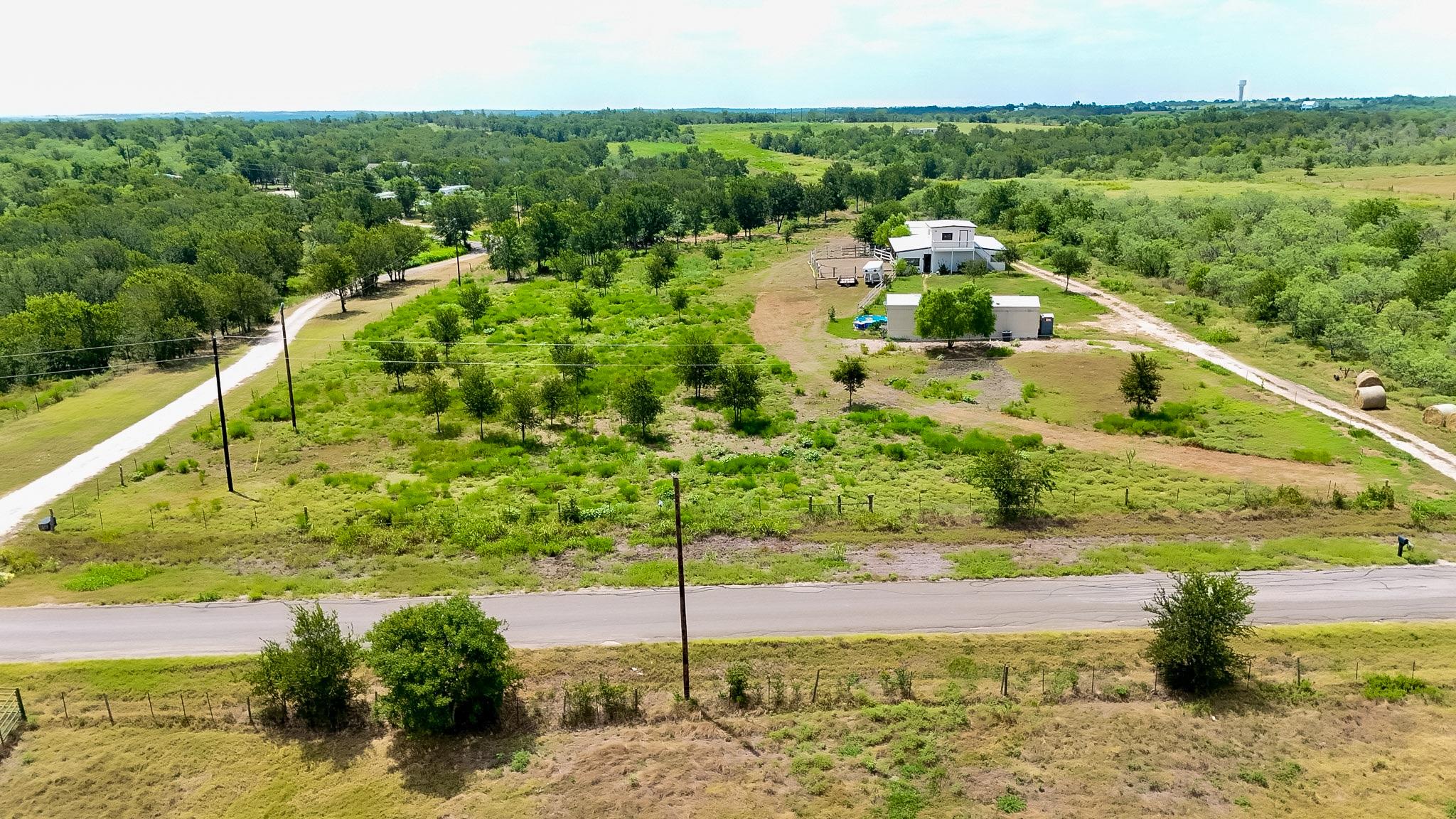 2690 County Road 466 — photo 5