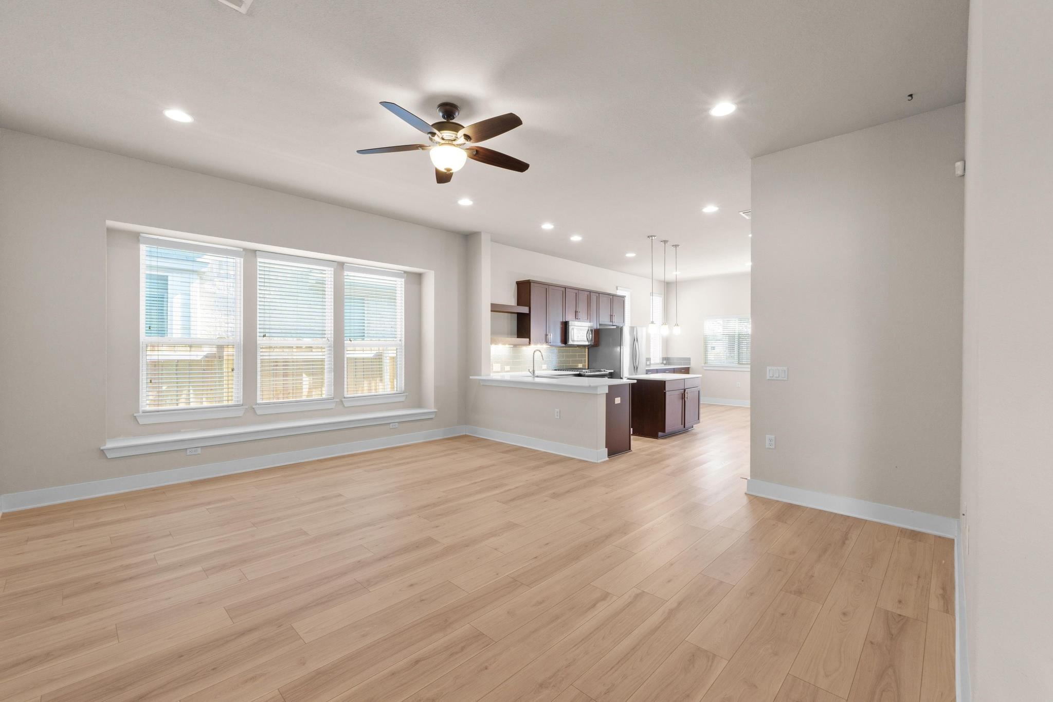 6409 Alleyton DR — photo 3
