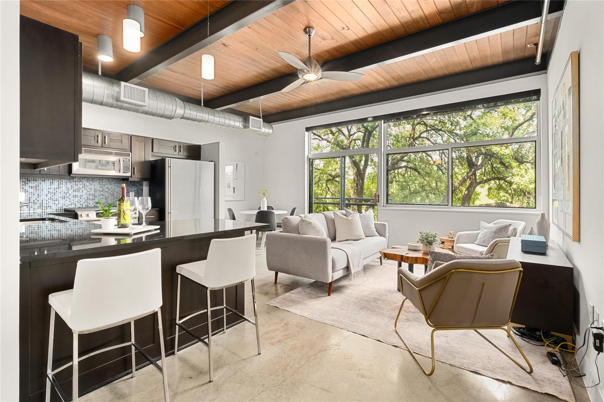 2205 Lamar BLVD #113 — photo 4