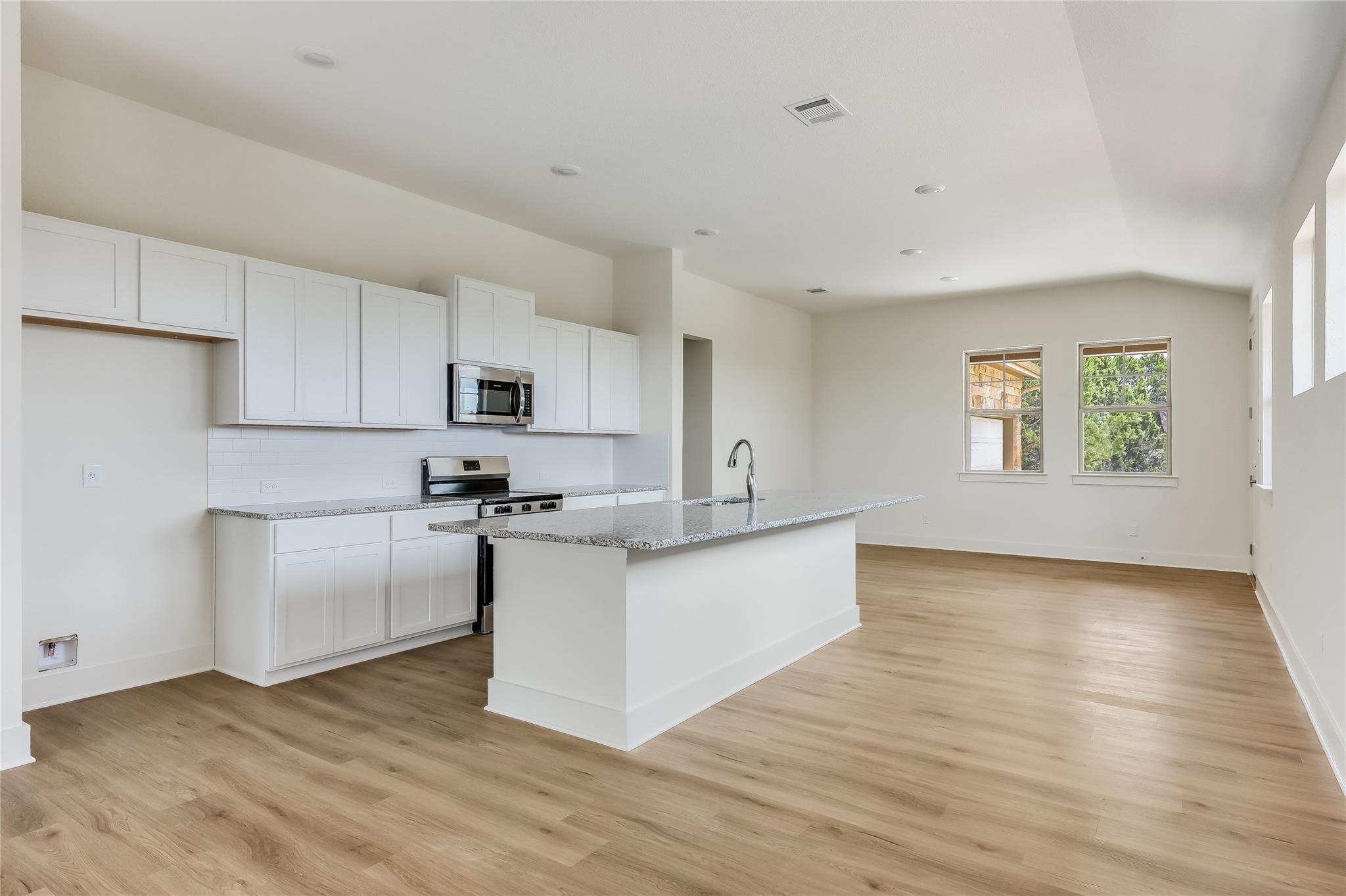 4005 Rockpark CIR — photo 4