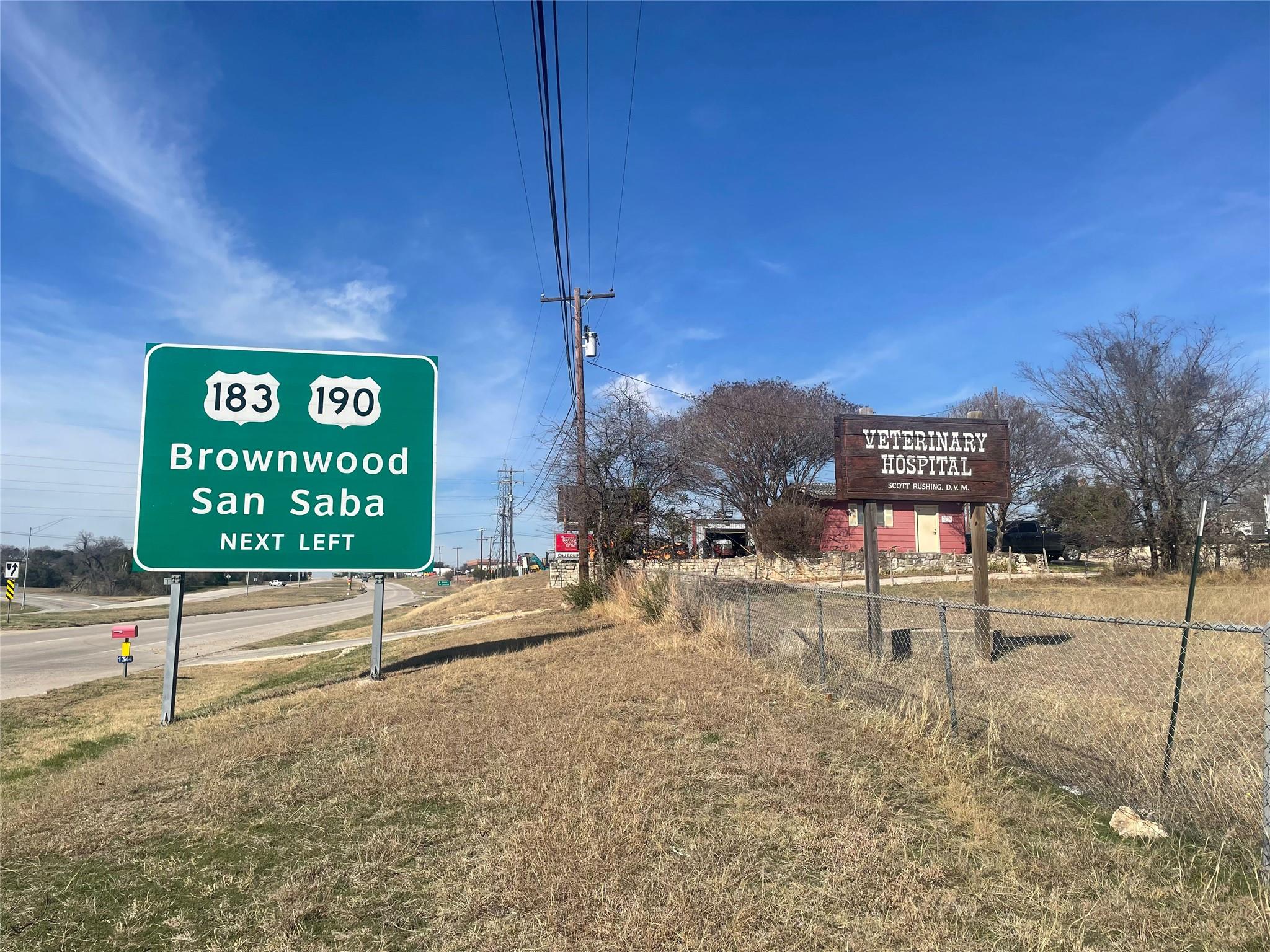 1312 US Highway 281 — photo 4