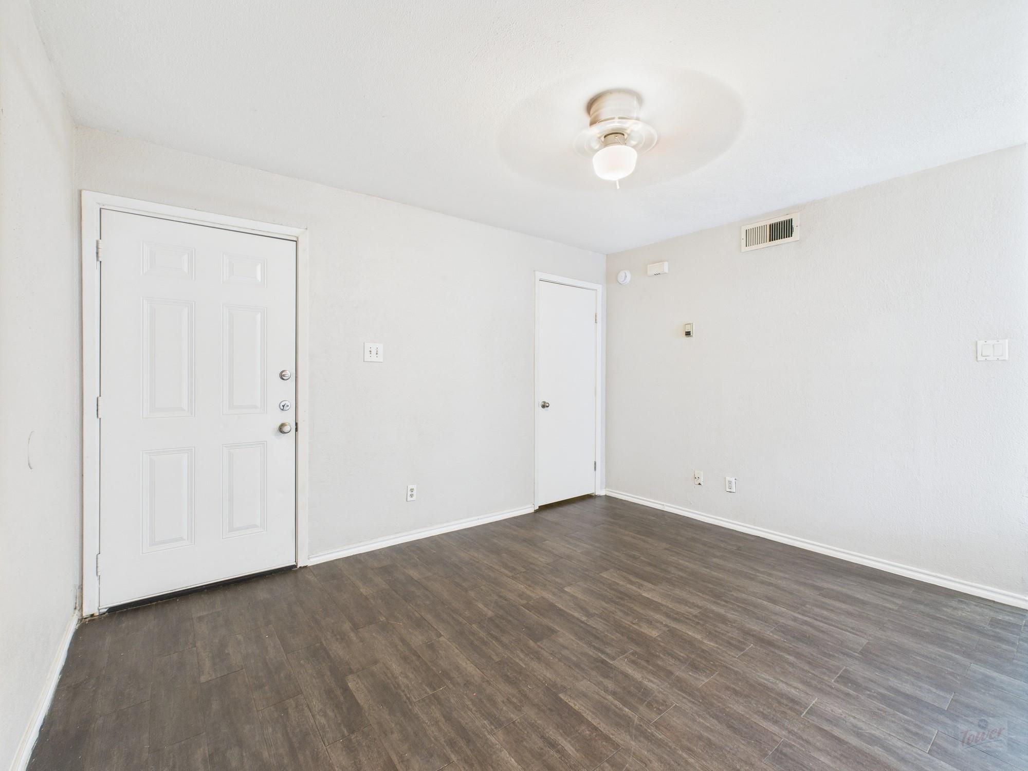 1840 Burton DR #141 — photo 4