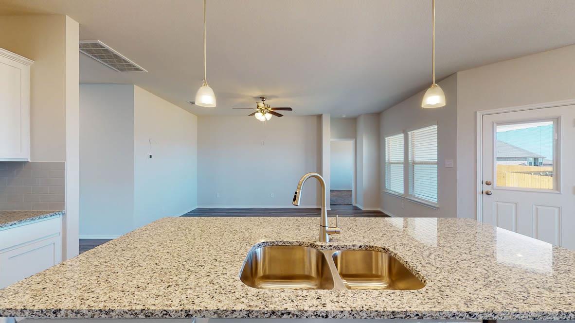 412 Creekfall RD — photo 5
