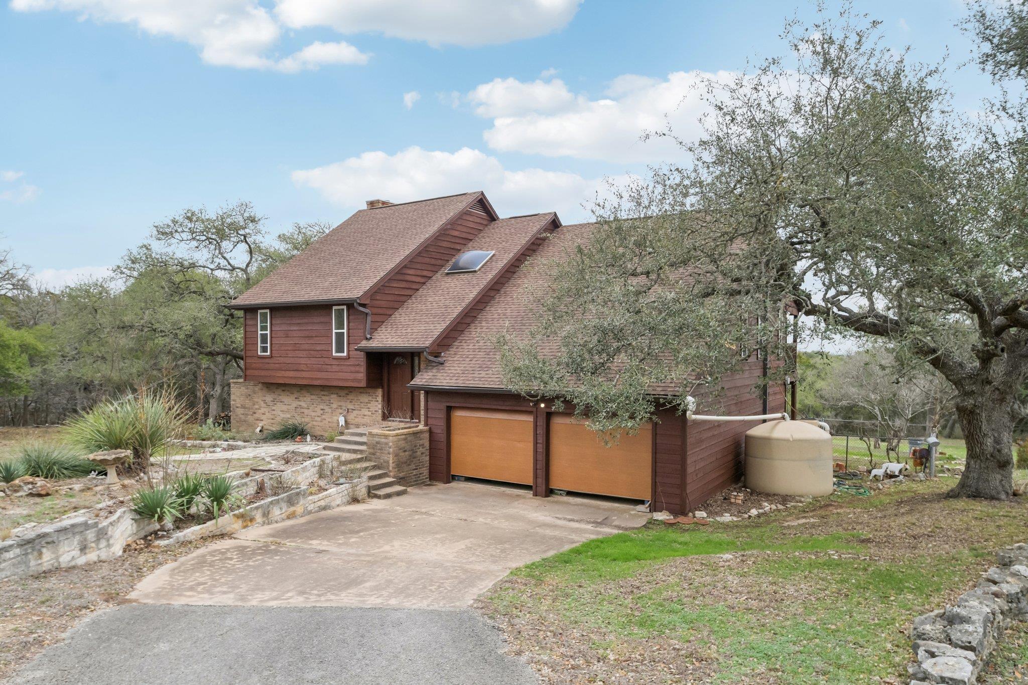 407 Pioneer TRL — photo 4
