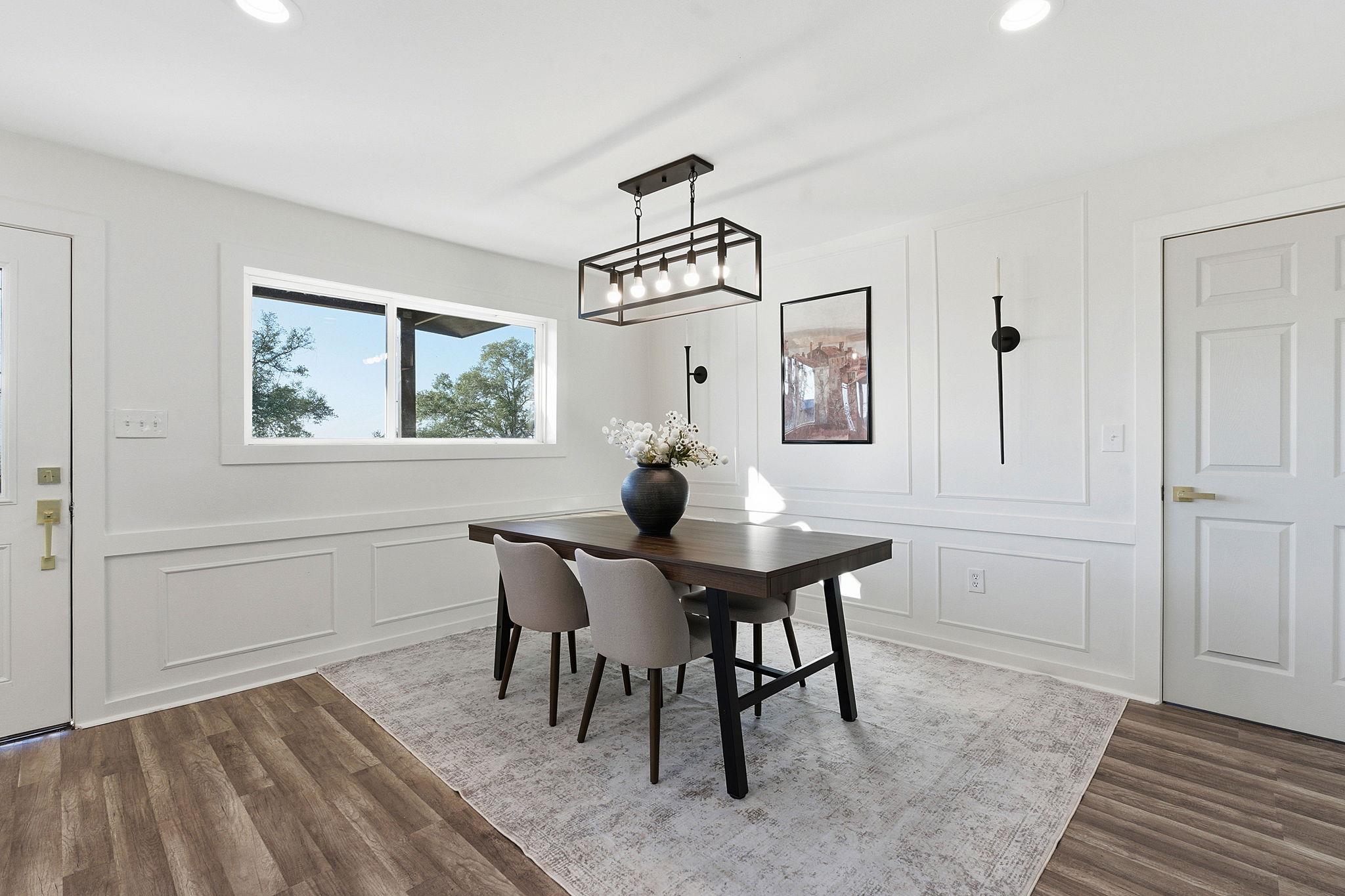 105 Willow DR — photo 4