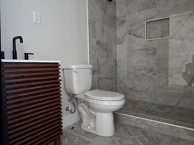 2425 Bruin DR — photo 4