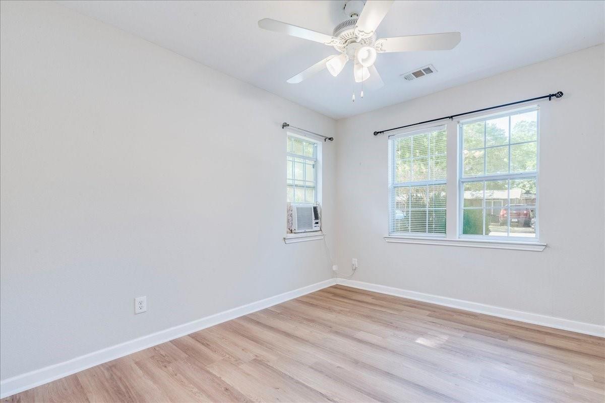 609 Cottonwood ST #B — photo 4