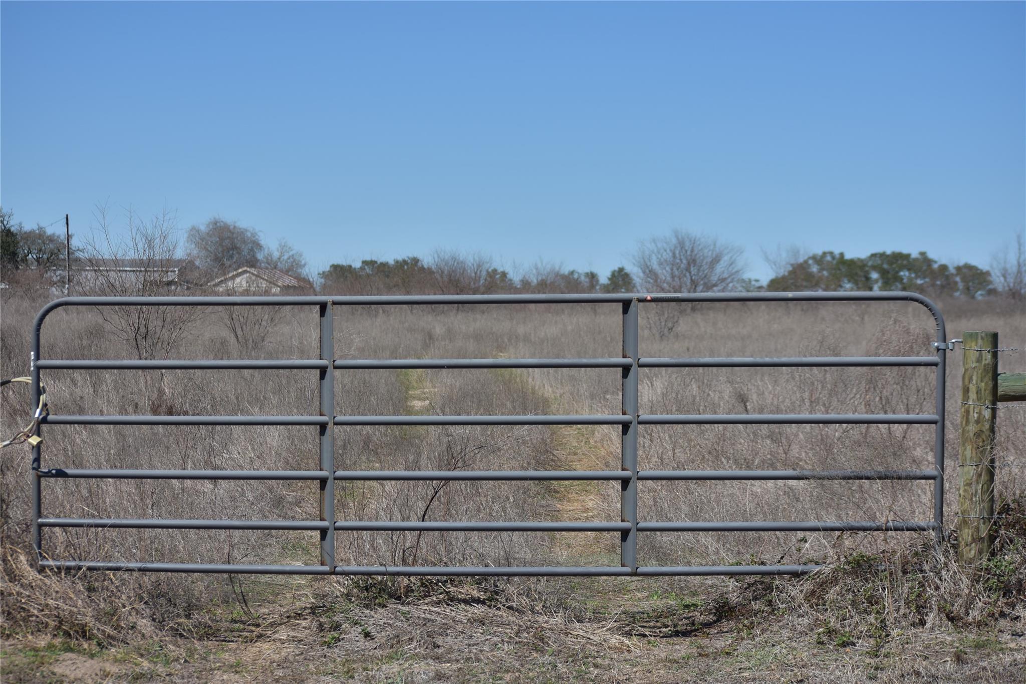 Track 24 Jackson RD — photo 4