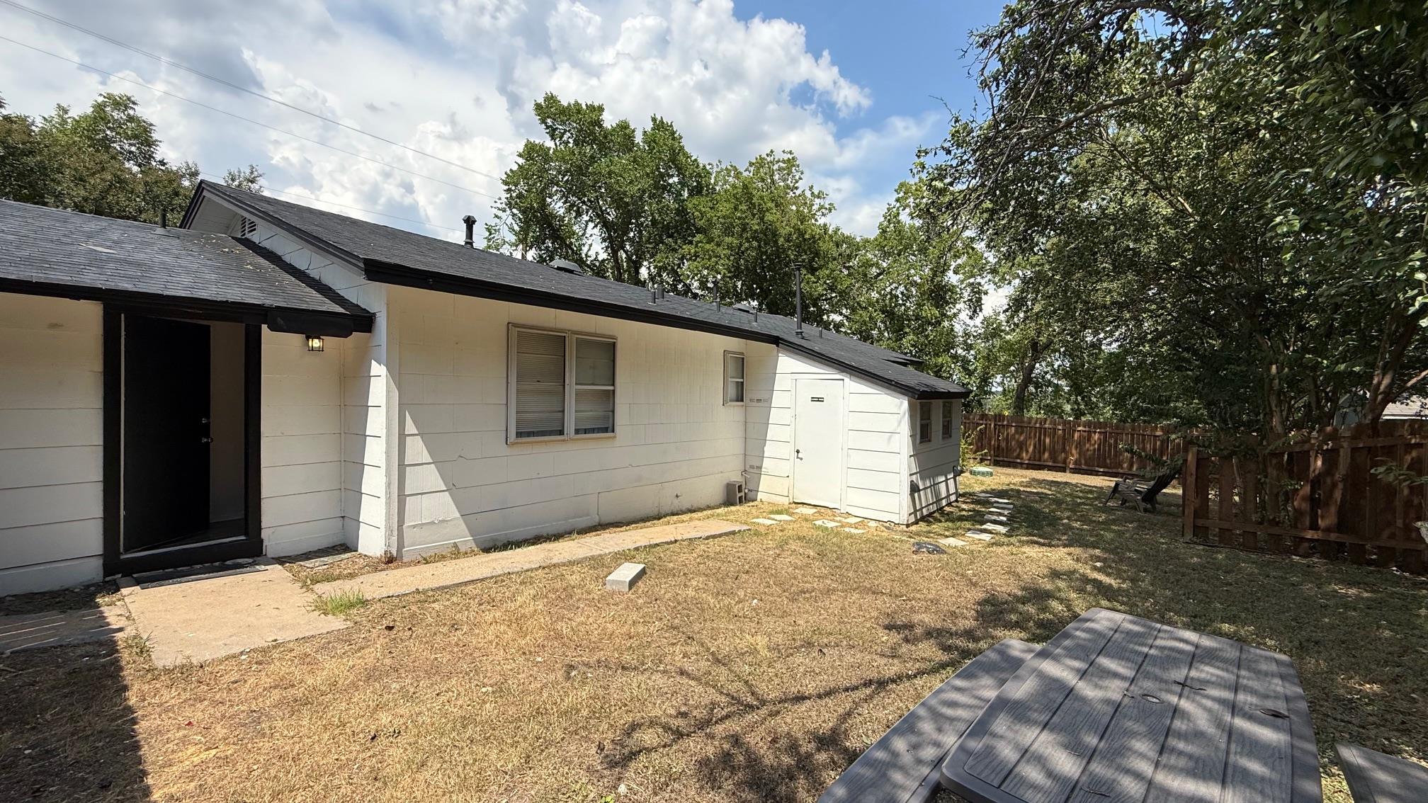 1802 University Ave — photo 4