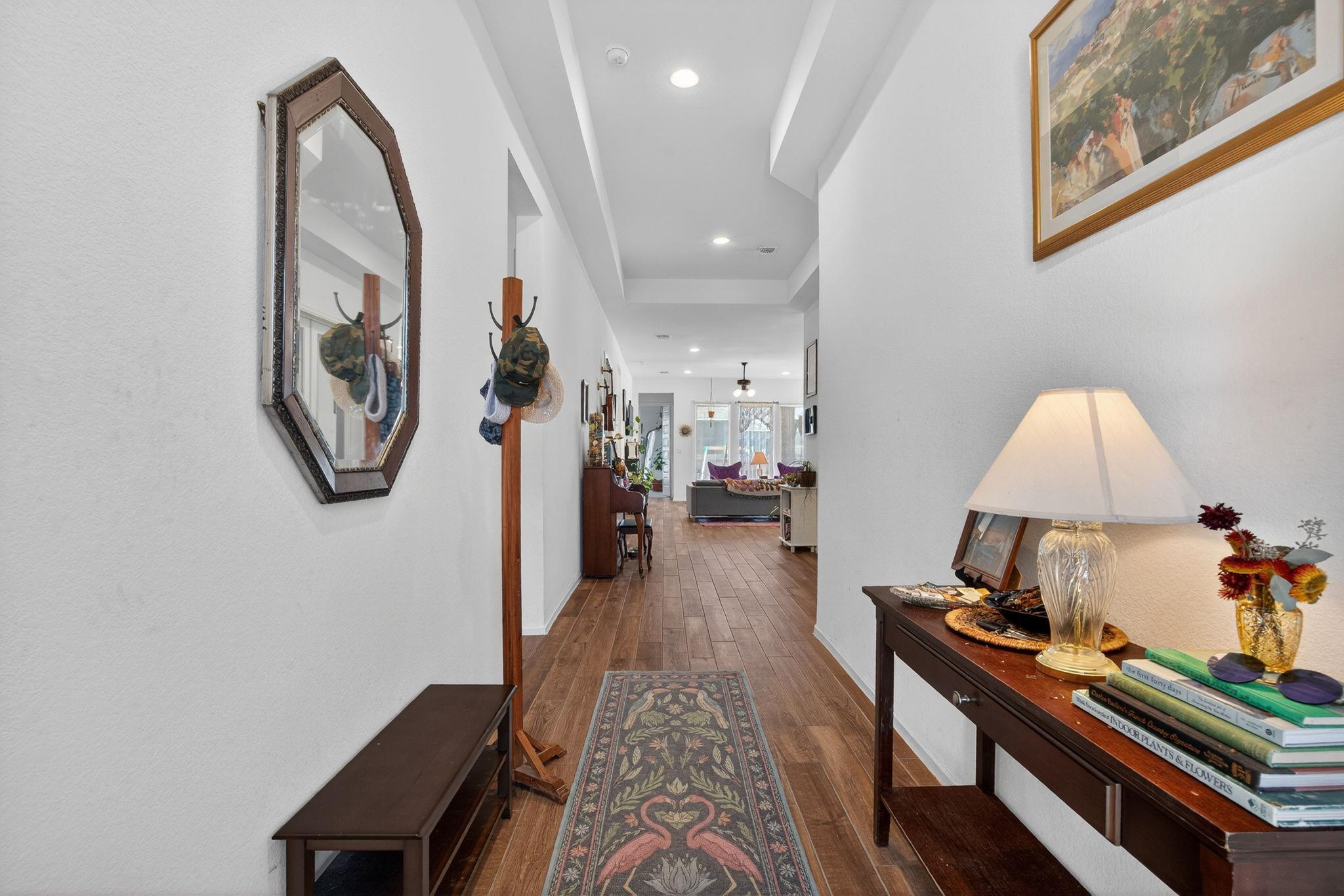 312 Jefferson DR — photo 4