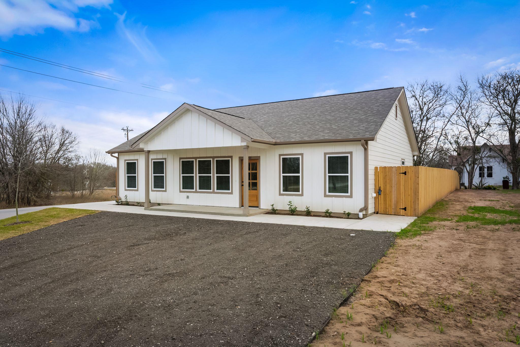103 Lentz Main ST