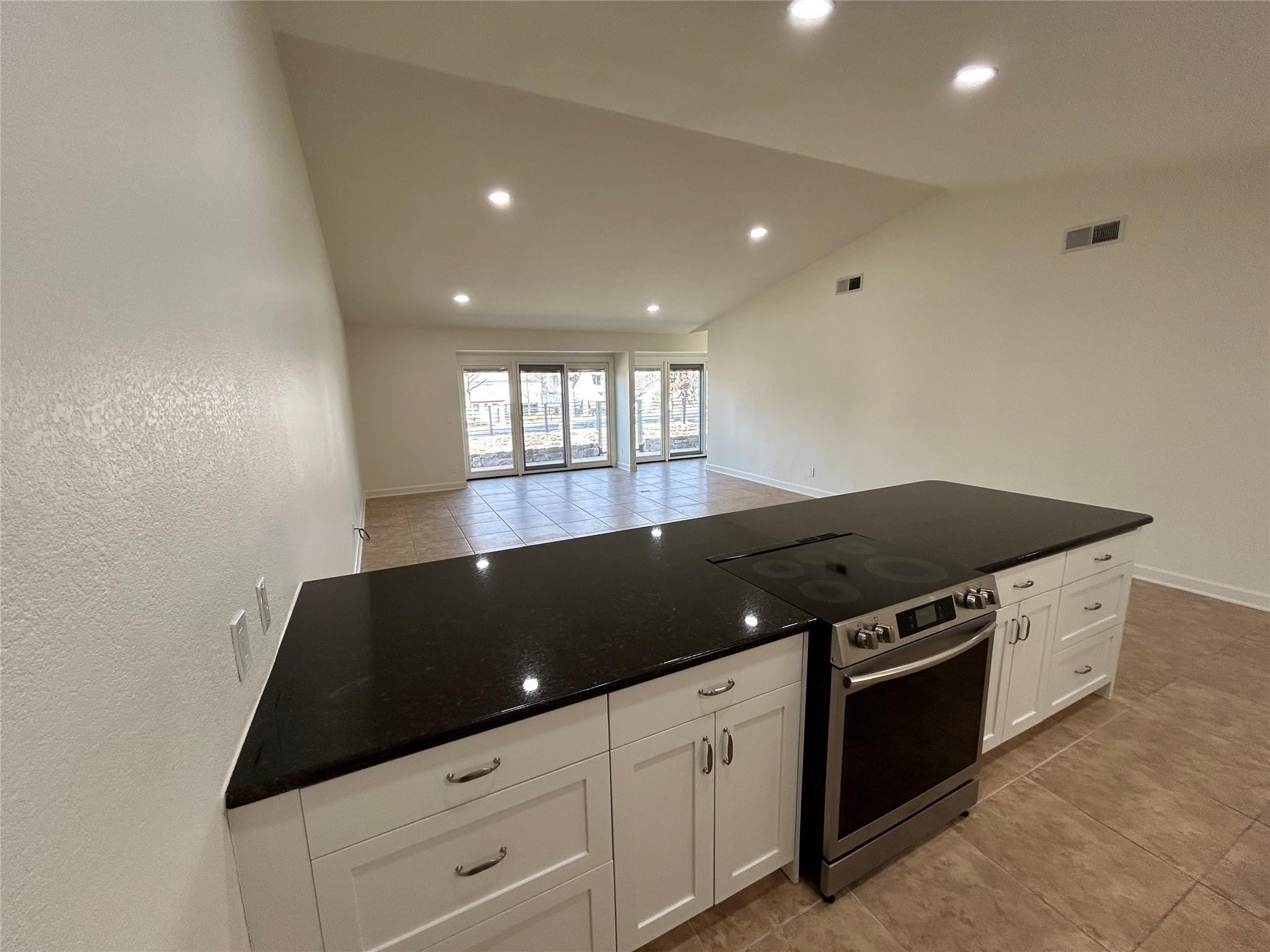 100 Bay Point DR #7 — photo 3
