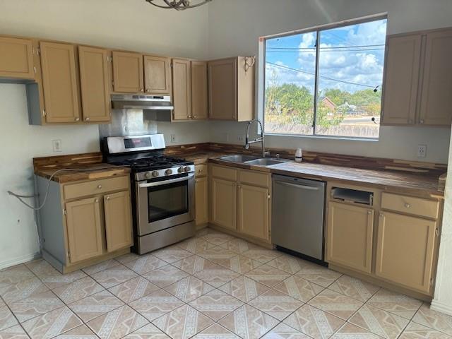 16507 Edgemere DR — photo 3