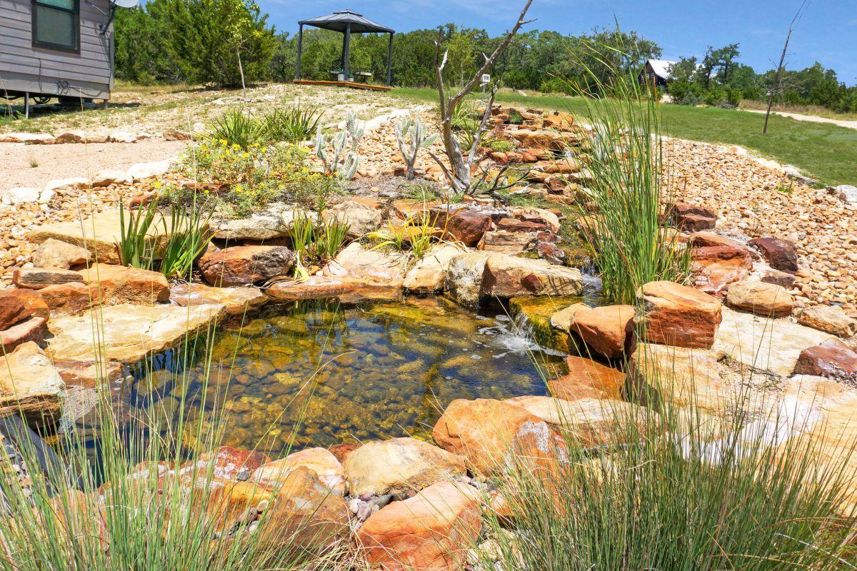 931 Sycamore Creek DR — photo 4