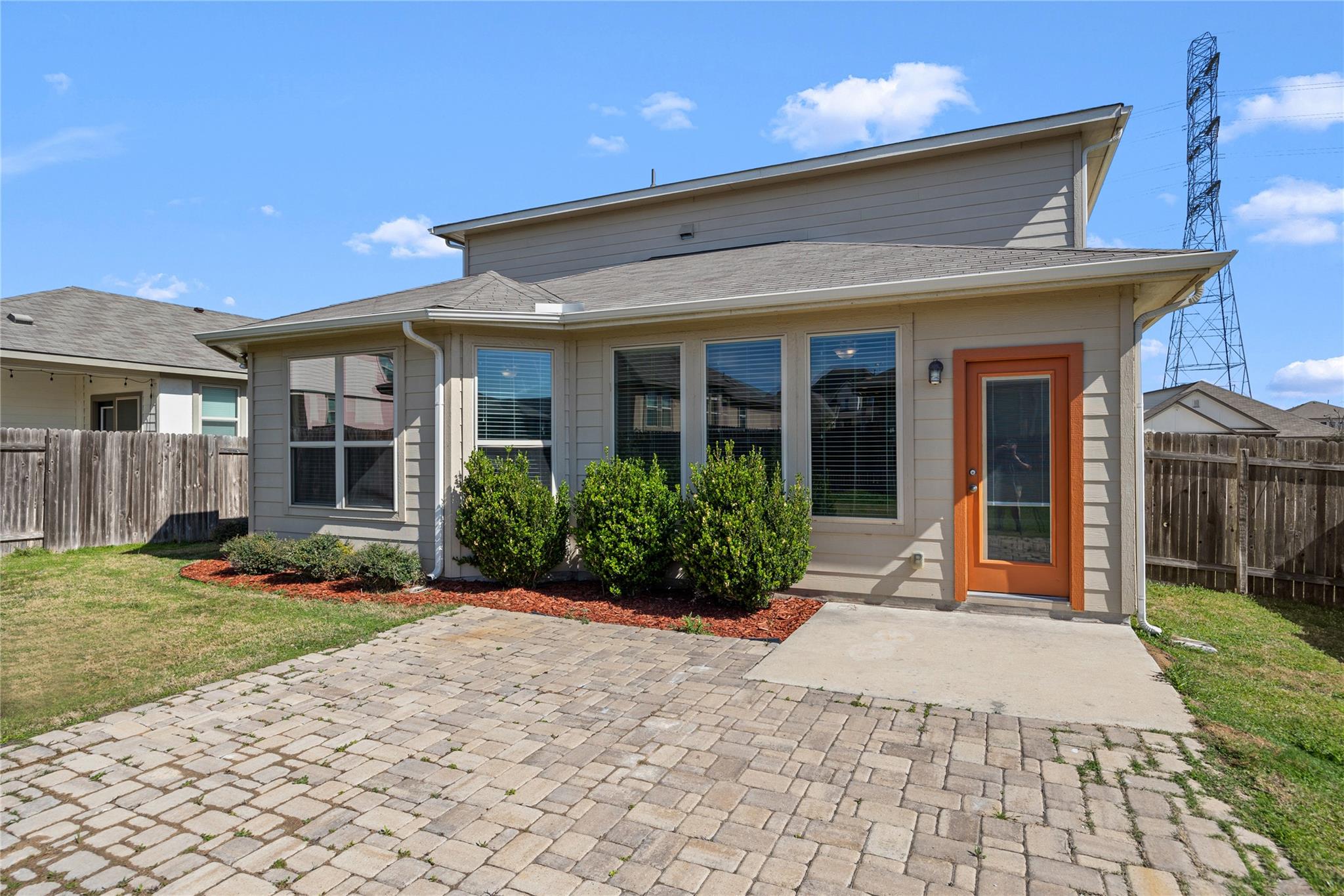 19112 Scoria DR — photo 3