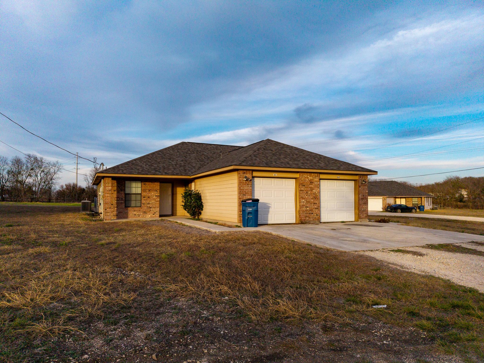 540-566 Crest Circle DR — photo 4