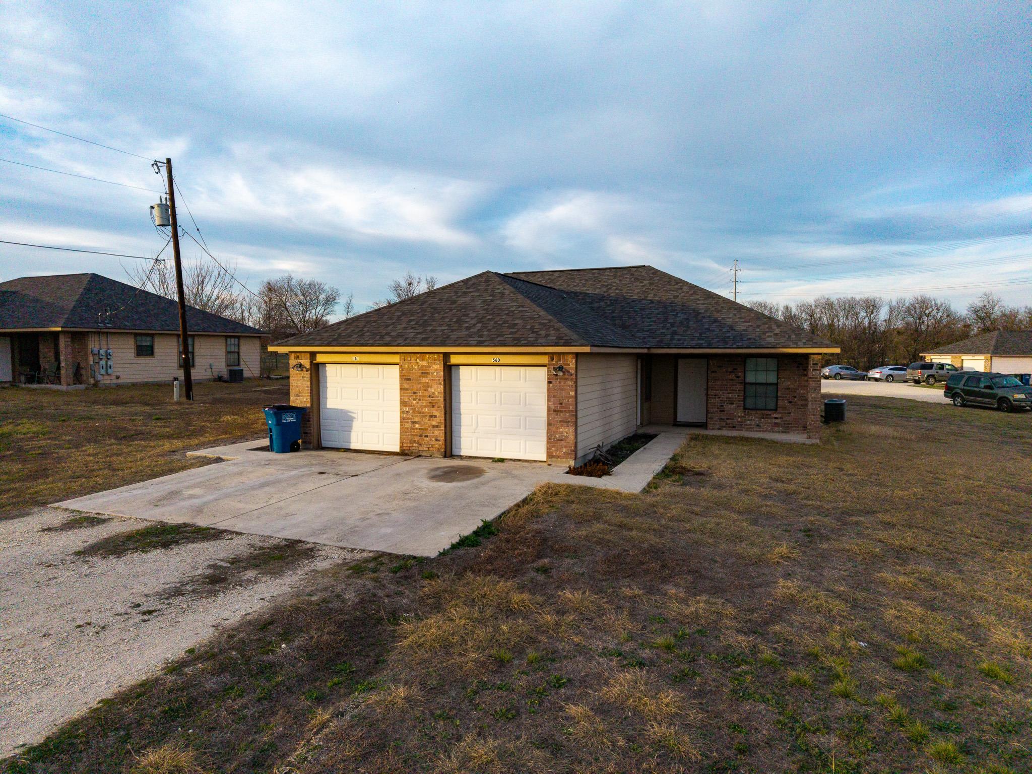540-566 Crest Circle DR — photo 5
