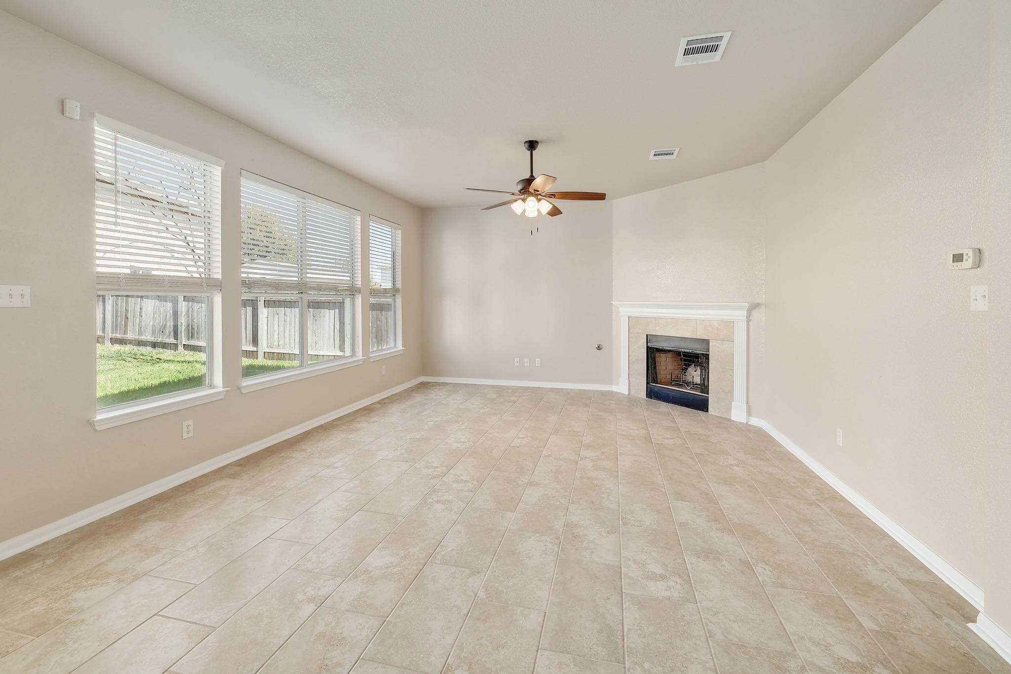 2369 Caprock PL — photo 4