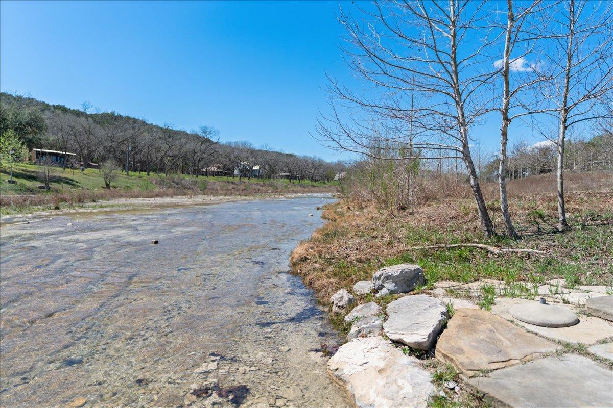 2400 Flite Acres RD — photo 3