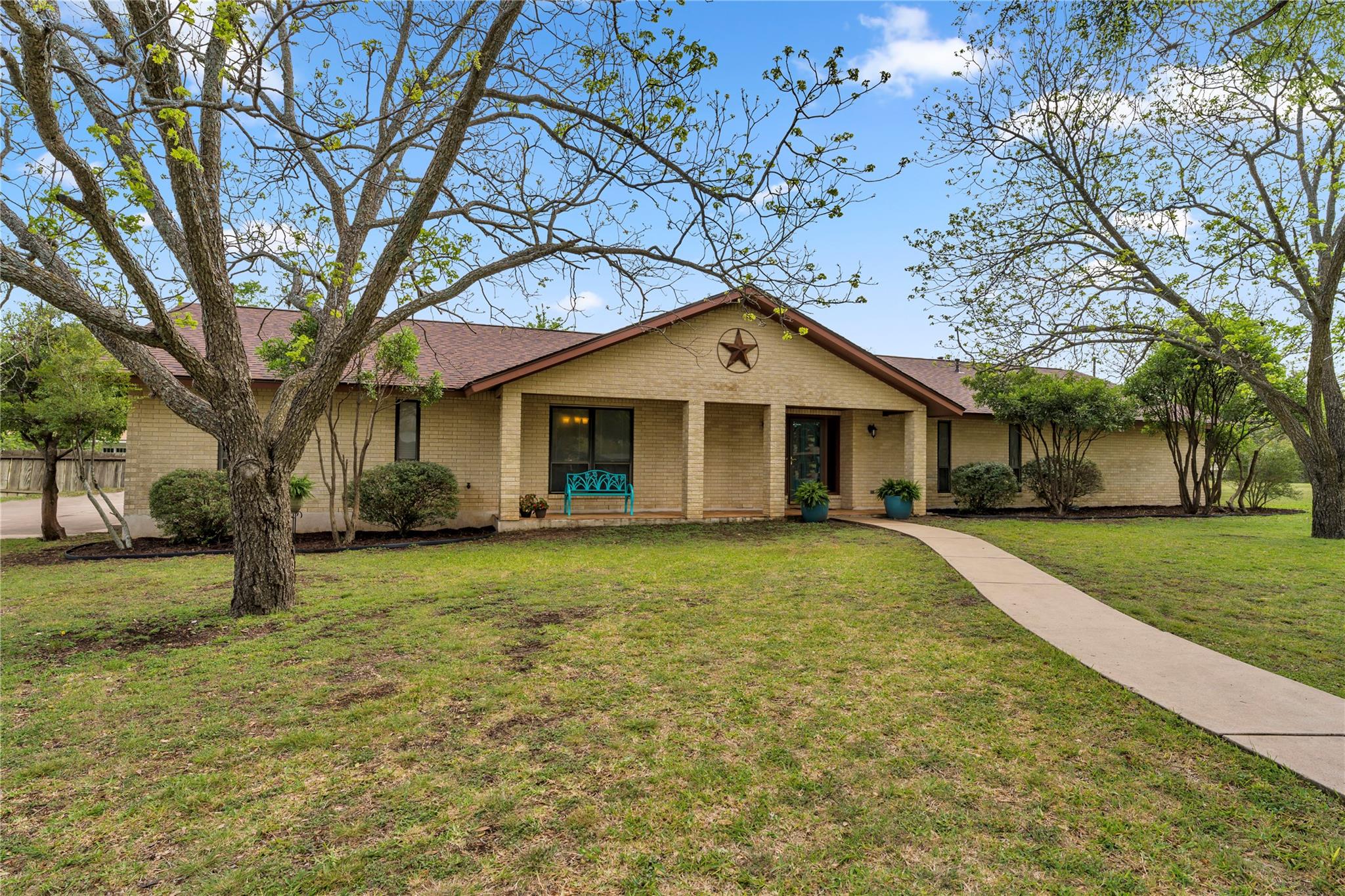217 Corder LN — photo 5