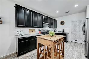 165 Satsuma DR — photo 3